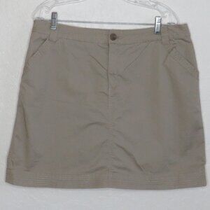 Croft‎ & Barrow* Women's 1" Belt Loop Multipocketed Khaki Classic Skort~ Size 16